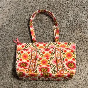Vera Bradley shoulder bag barely used